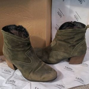 Savvy by Taos Footwear